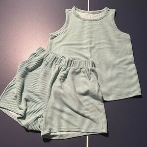 Green Ribbed Women's Shorts Set